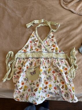 Light Green Floral & Butterfly Halter Apron